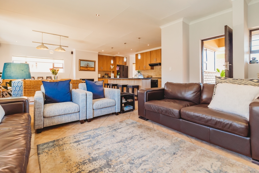 3 Bedroom Property for Sale in Heather Park Western Cape